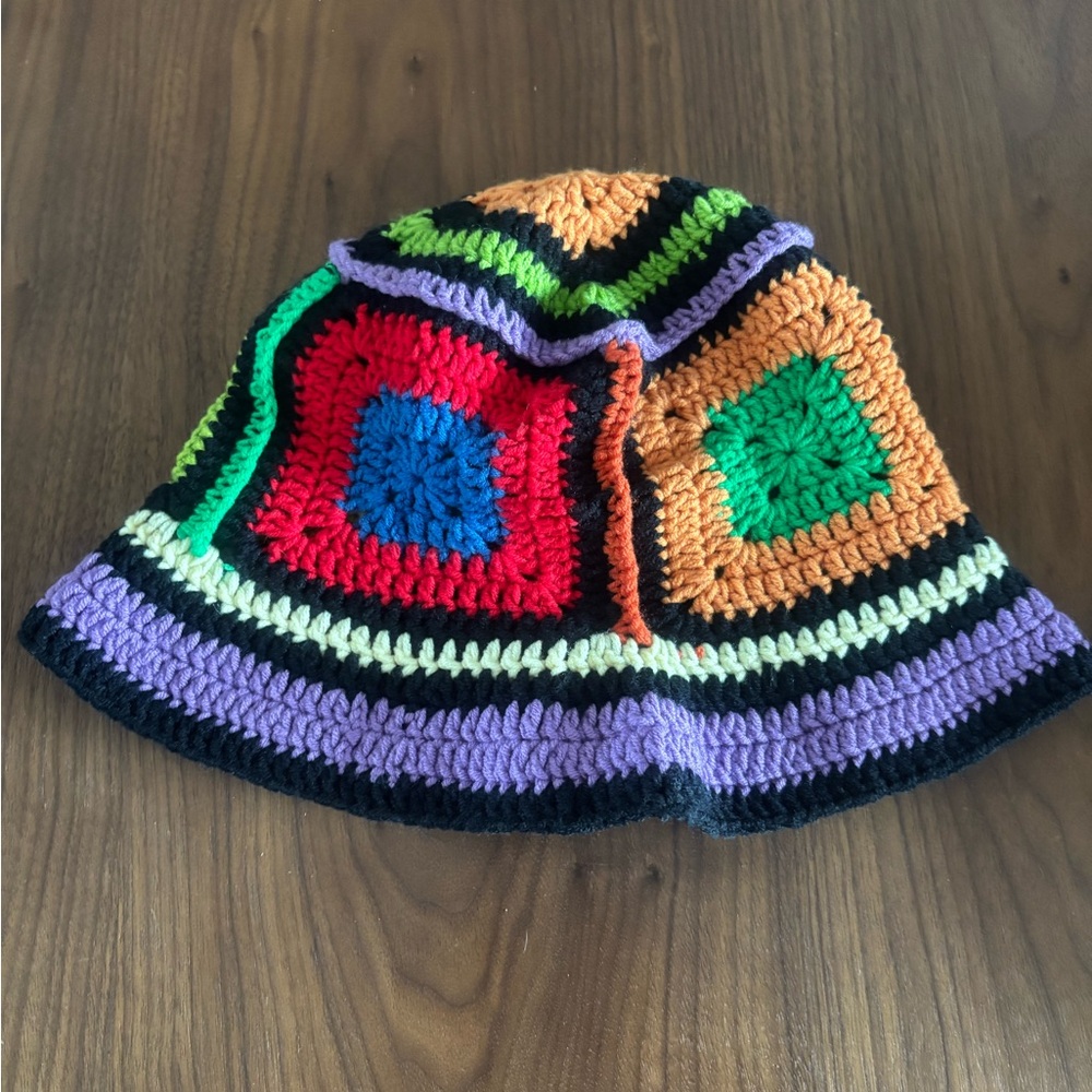 Colorful Crochet Bucket Hat‎